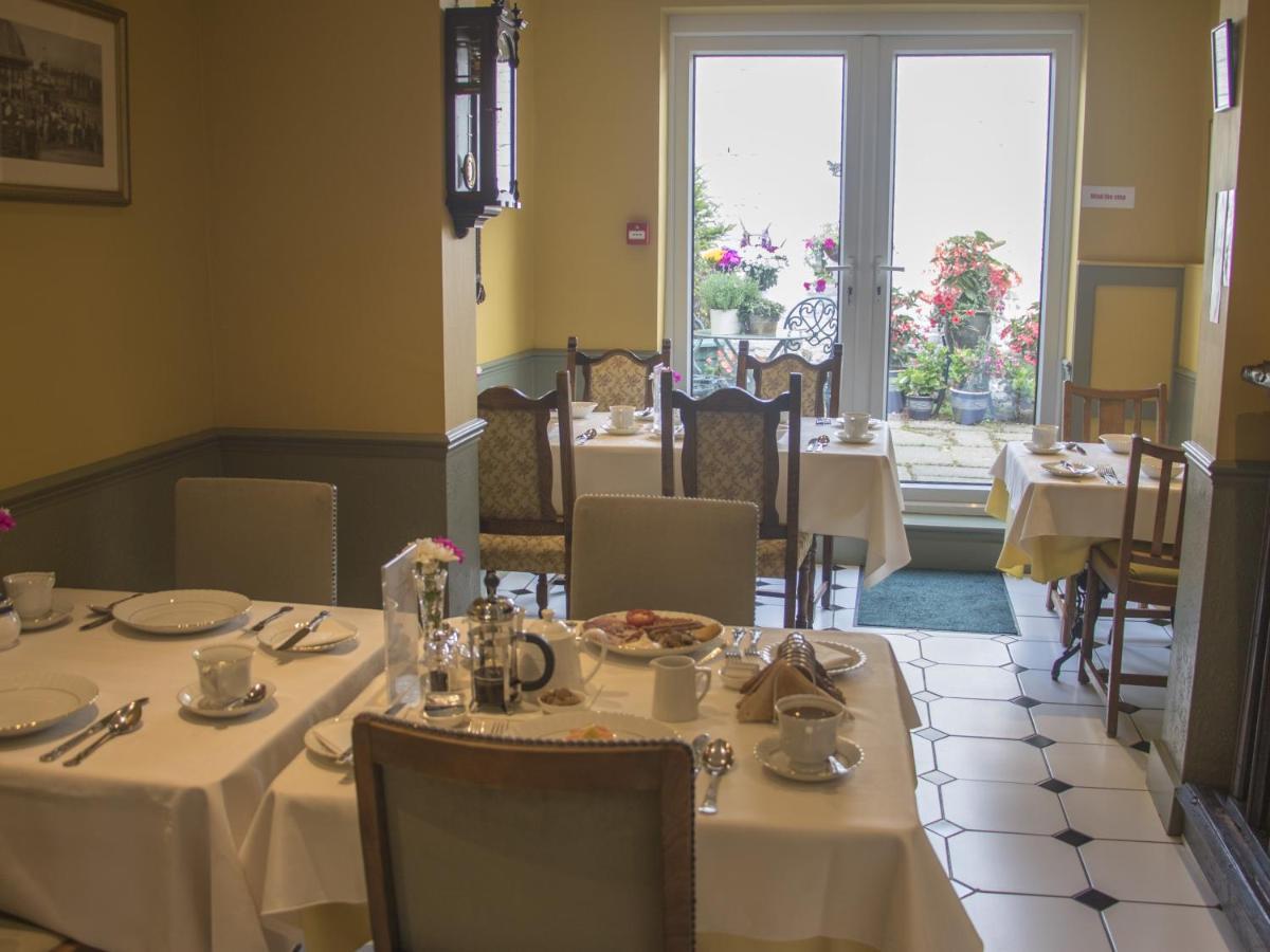 Albert & Victoria Guest House Истборн Екстериор снимка